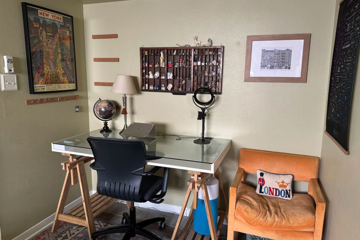 Non-toxic Austin condo workspace