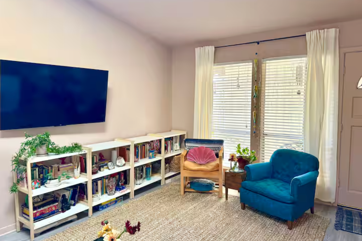 Non-toxic Austin condo TV