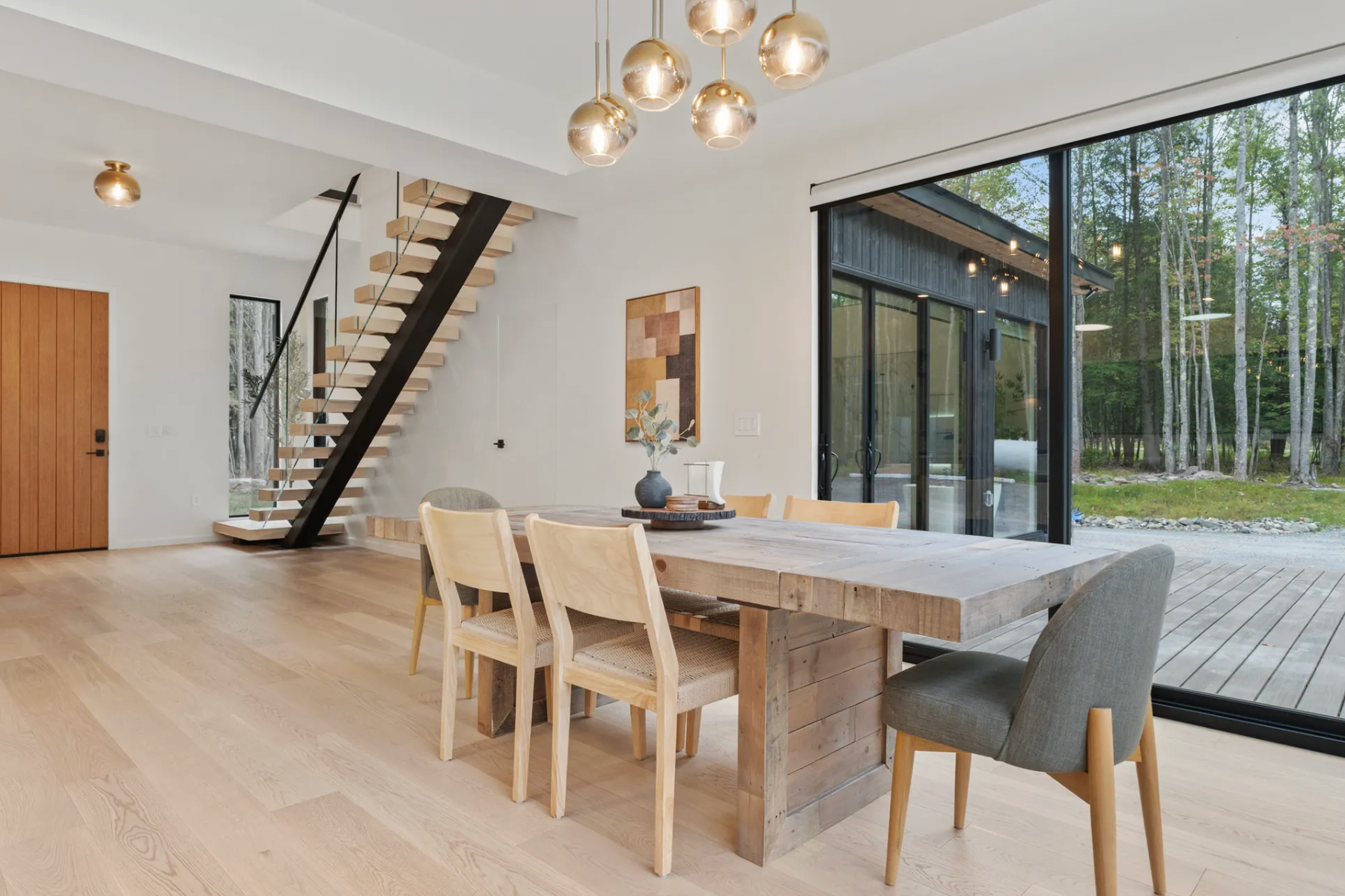 Catskills non-toxic vacation rental home dining table