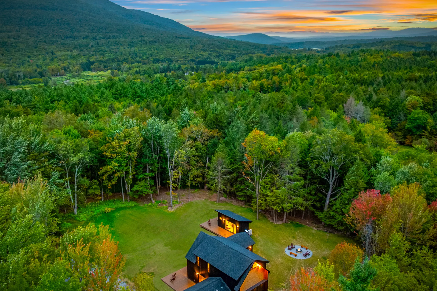 Catskills non-toxic vacation rental home nature views