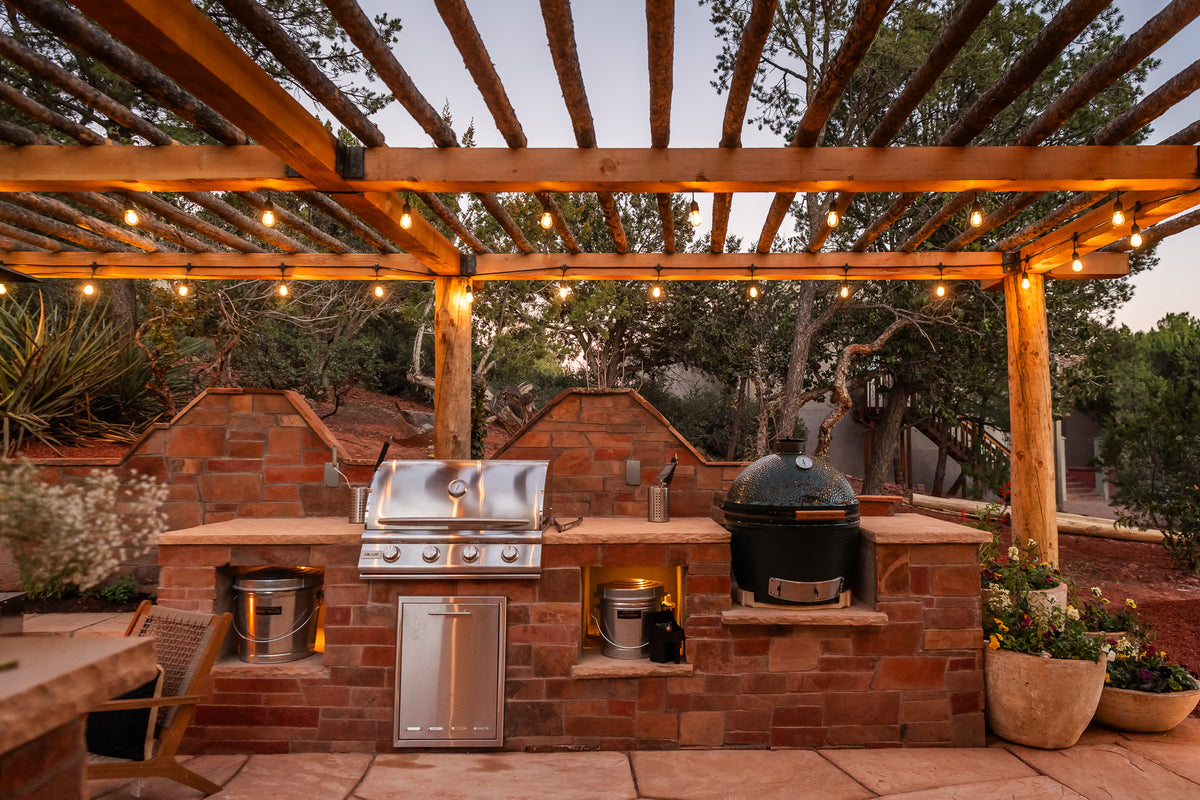 Sedona non-toxic vacation home outdoor kitchen