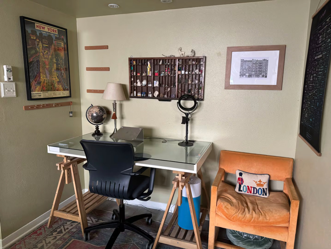 Non-toxic Austin condo workspace