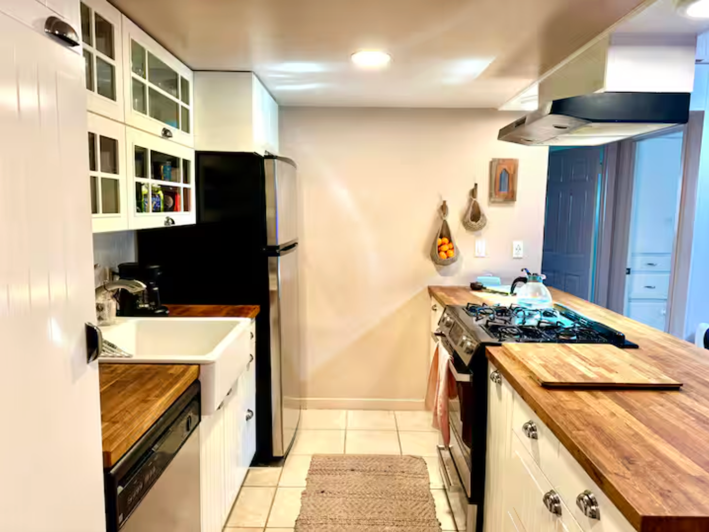 Non-toxic Austin condo kitchen