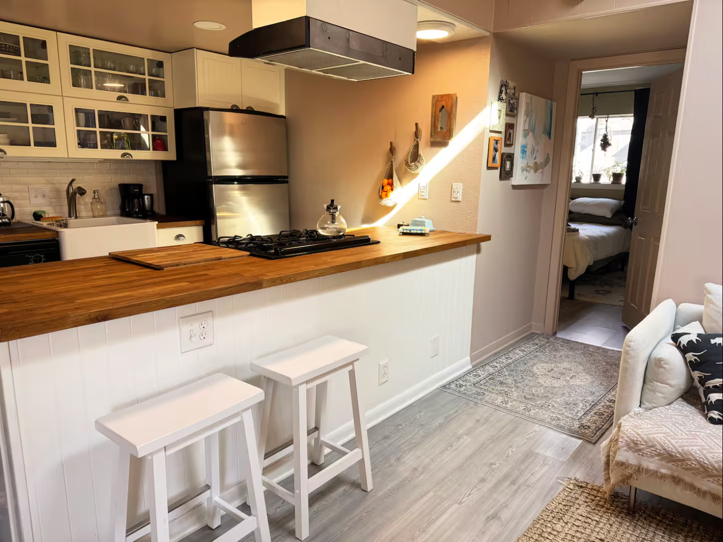 Non-toxic Austin condo kitchen