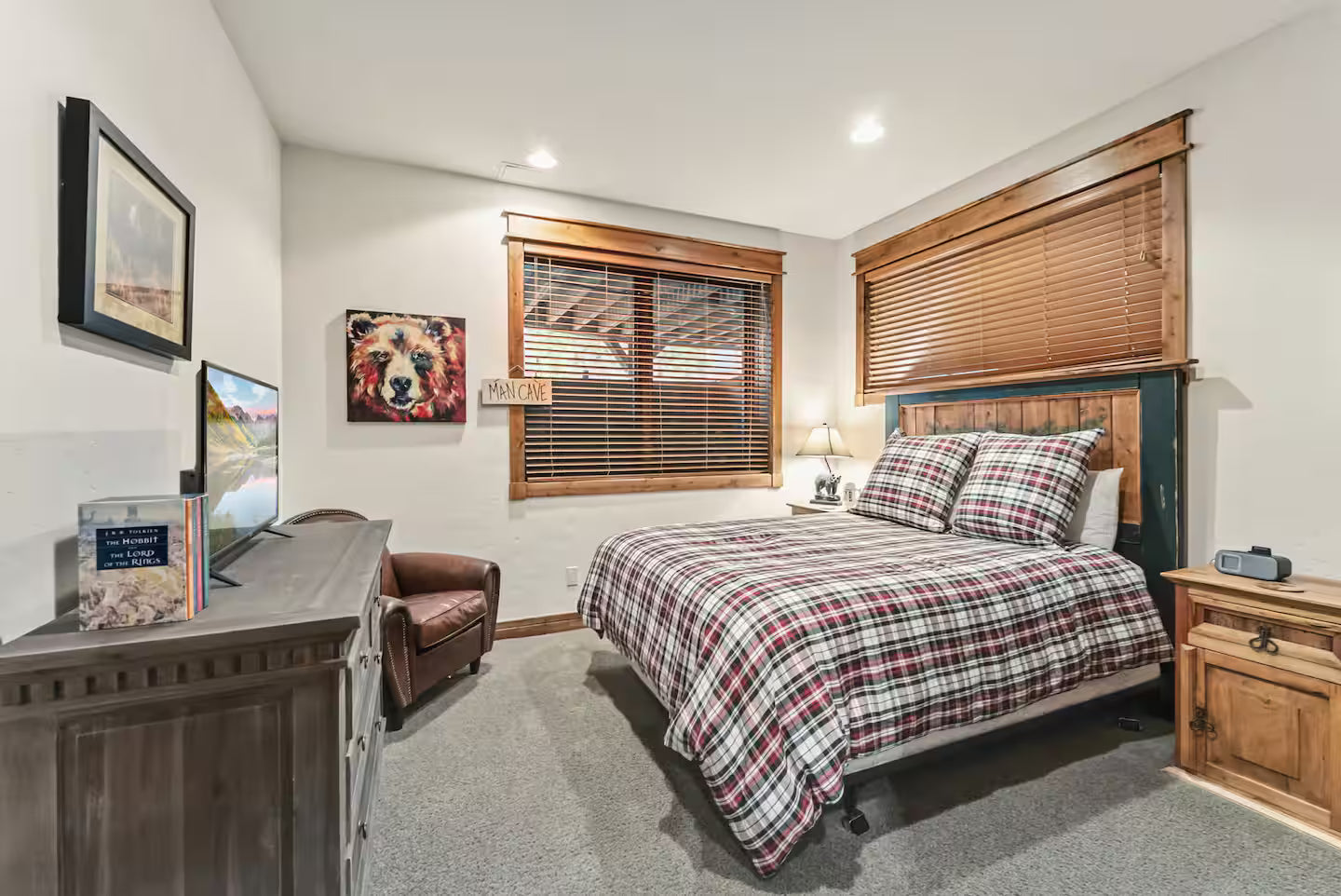 Non-toxic Breckenridge vacation home bedroom