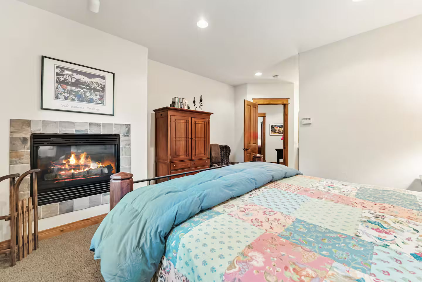 Non-toxic Breckenridge vacation home two primary bedrooms