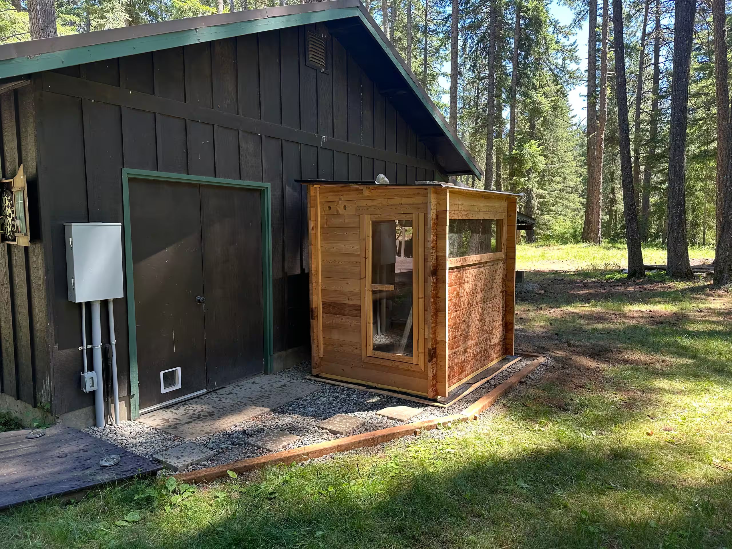 Non-toxic vacation rental washington sauna