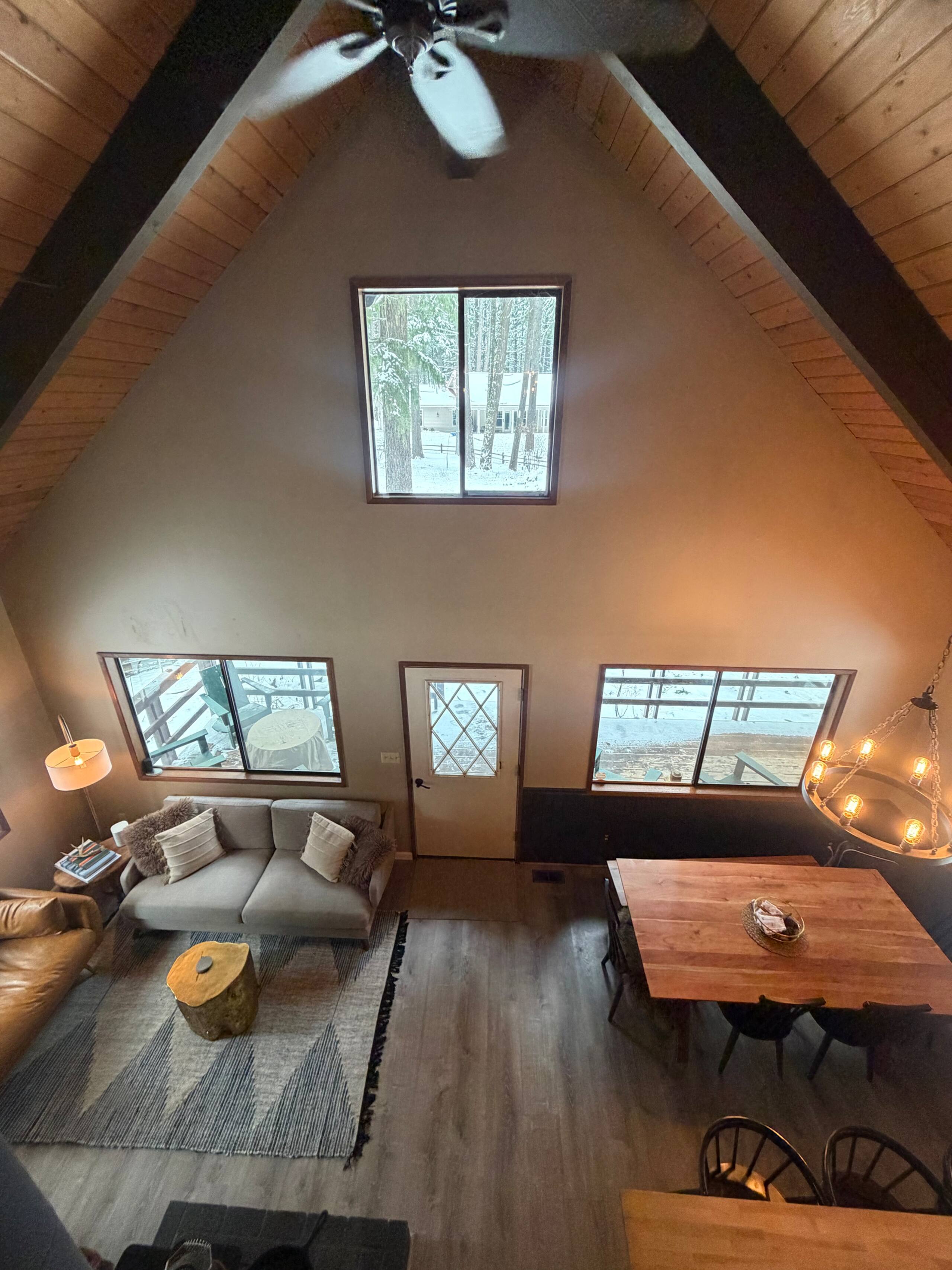 Non-toxic vacation rental washington open concept